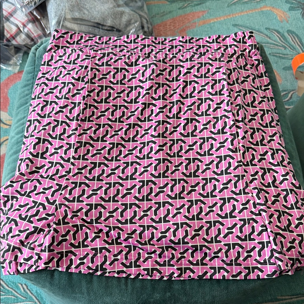 Sport Haley Pink and Black Geometric Pencil Skirt